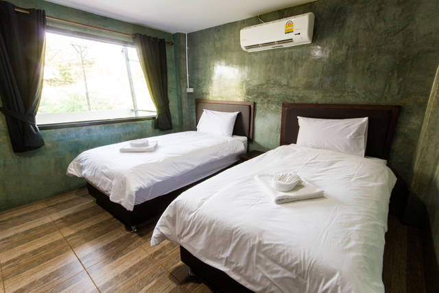 Baan Kunnapat Resort